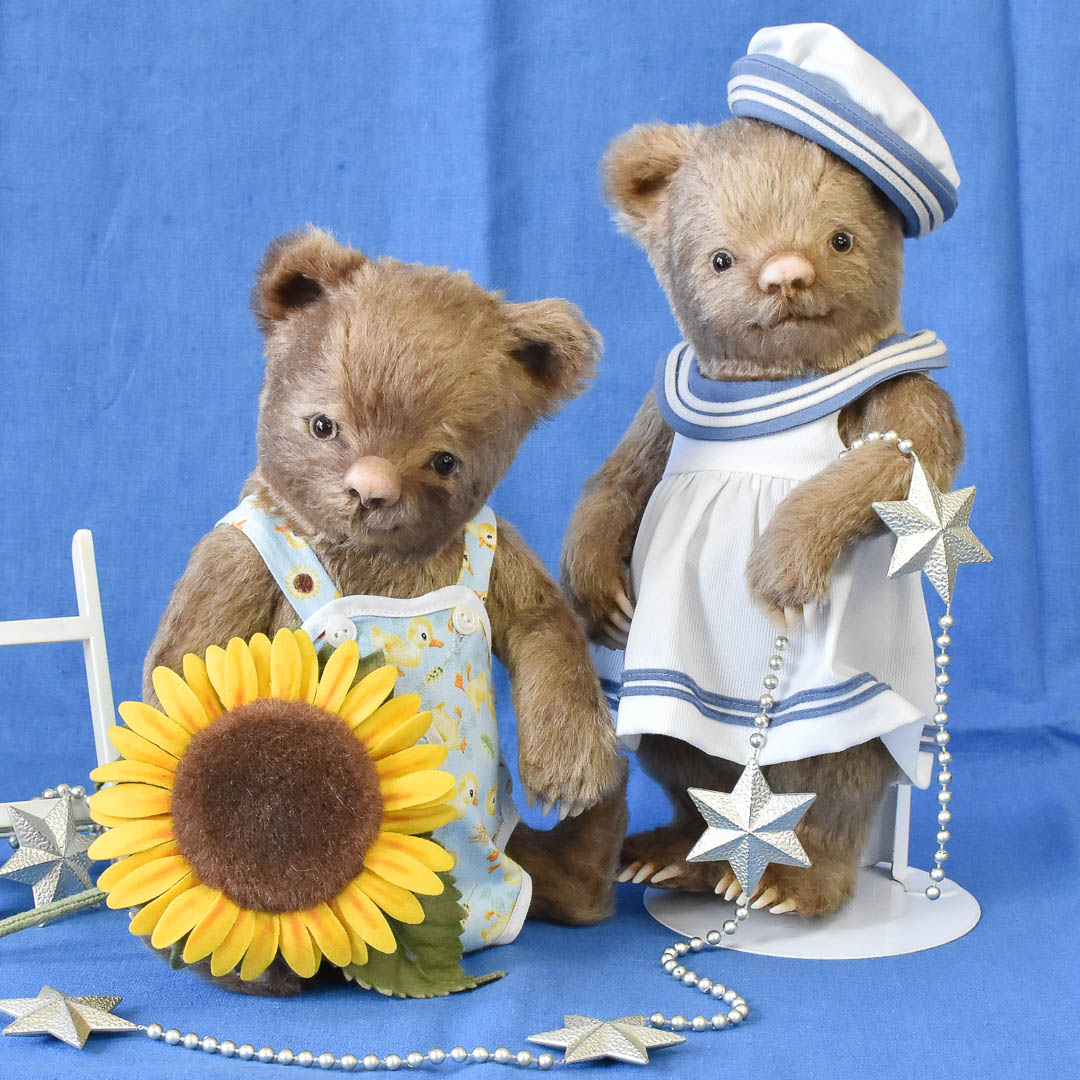 R.John Wright「Colette」 | Dear Bear 目黒店